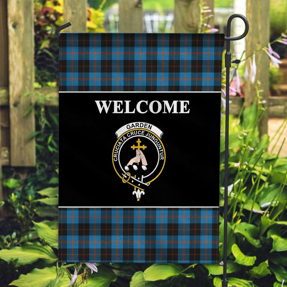 Clan Garden Tartan Crest Black Garden Flag AR89 Garden Tartan (Clan Garden) Tartan Today