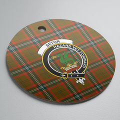 Clan Seton Hunting Modern Tartan Crest Round Ceramic Ornament LN94 Seton Hunting Modern Tartan Tartan Christmas