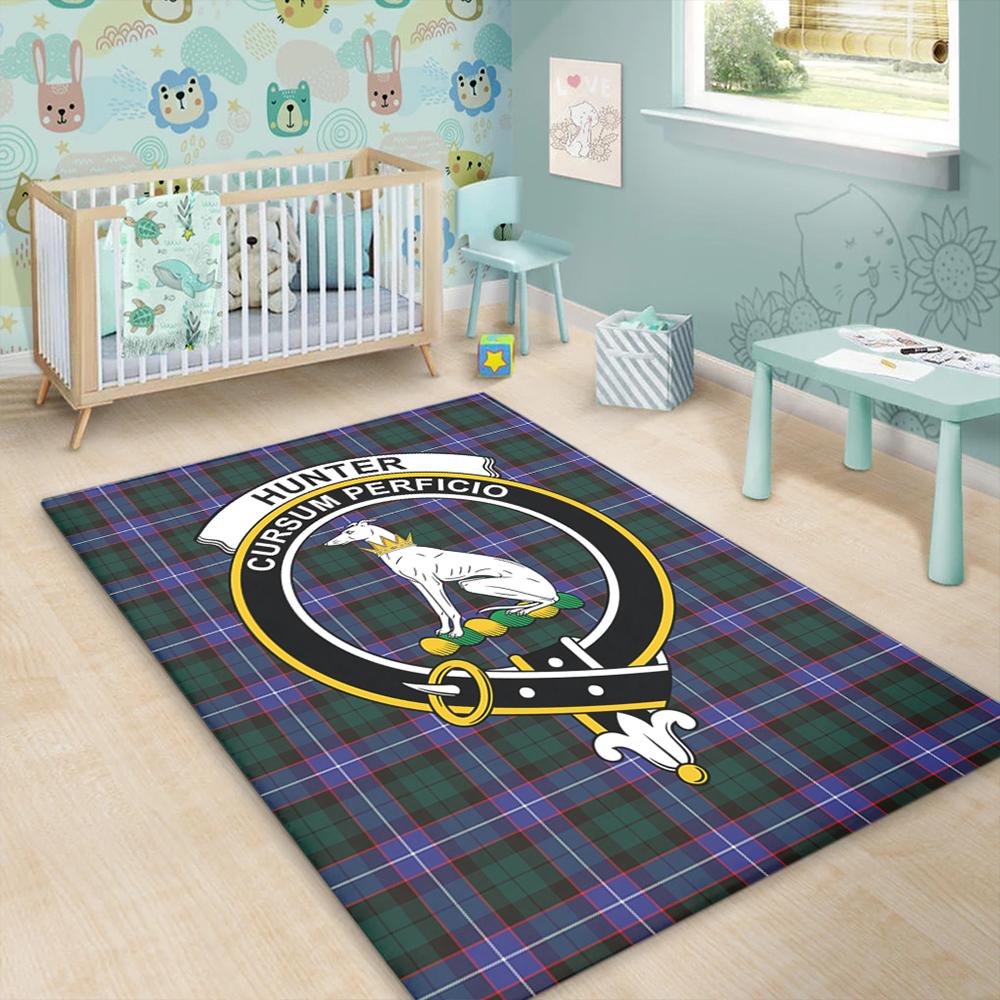 Hunter Modern Tartan Crest Area Rug