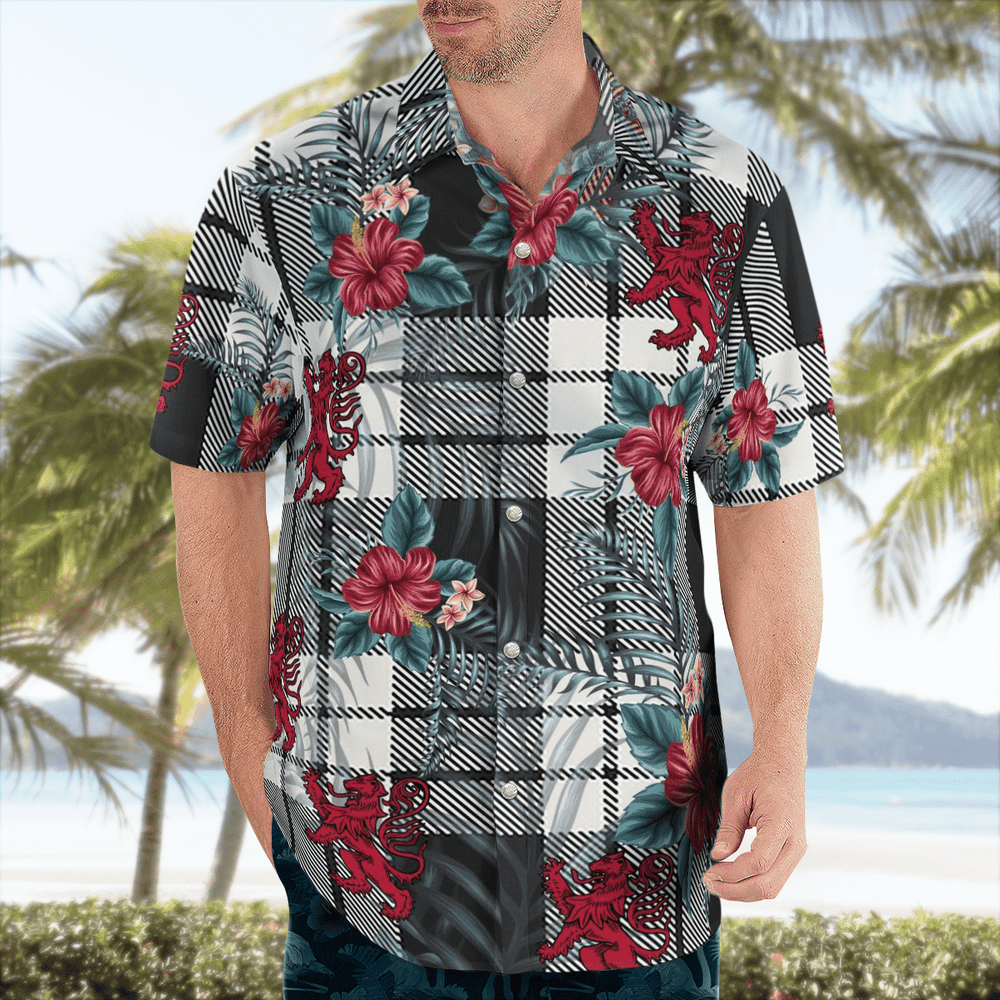 Clan MacFarlane Black & White Ancient Tartan Scottish Lion Hawaiian Shirt UX78 MacFarlane Black & White Ancient Tartan Tartan Hawaii Shirt