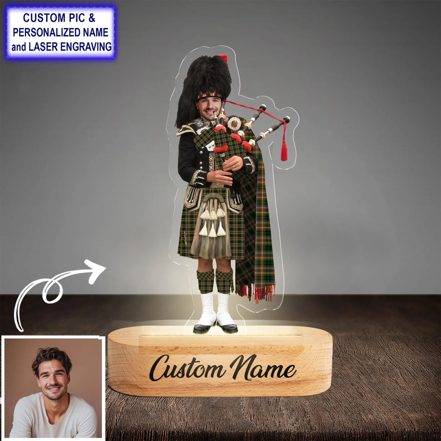 Custom Bagpipe Buchanan Hunting Tartan LED Night Light - Personalized Scottish Bagpiper Figurine with Wooden Stand