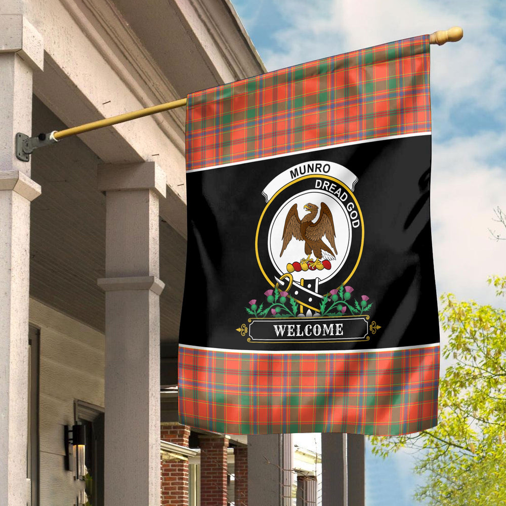 Clan Munro Ancient Tartan Crest Garden Flag - Welcome NG92 Clan Munro Tartan Today