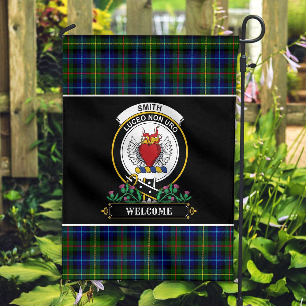 Clan Smith Modern Tartan Crest Garden Flag - Welcome CR71 Clan Smith Tartan Today