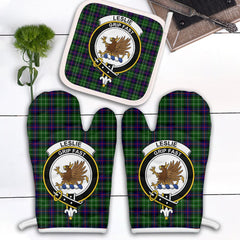 Clan Leslie Hunting Tartan Crest Oven Mitt And Pot Holder (2 Oven Mitts + 1 Pot Holder) GX64 Clan Leslie Tartan Today