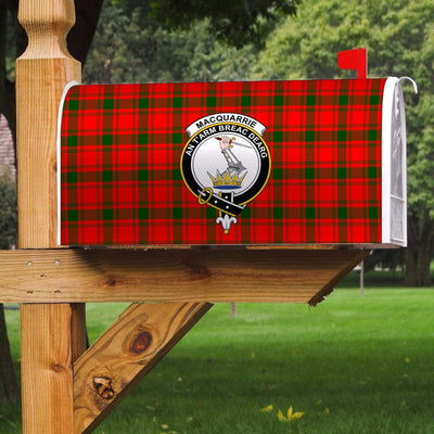 Clan MacQuarrie Modern Tartan Crest Mailbox