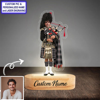 Custom Bagpipe Moffat Modern Tartan LED Night Light - Personalized Scottish Bagpiper Figurine with Wooden Stand