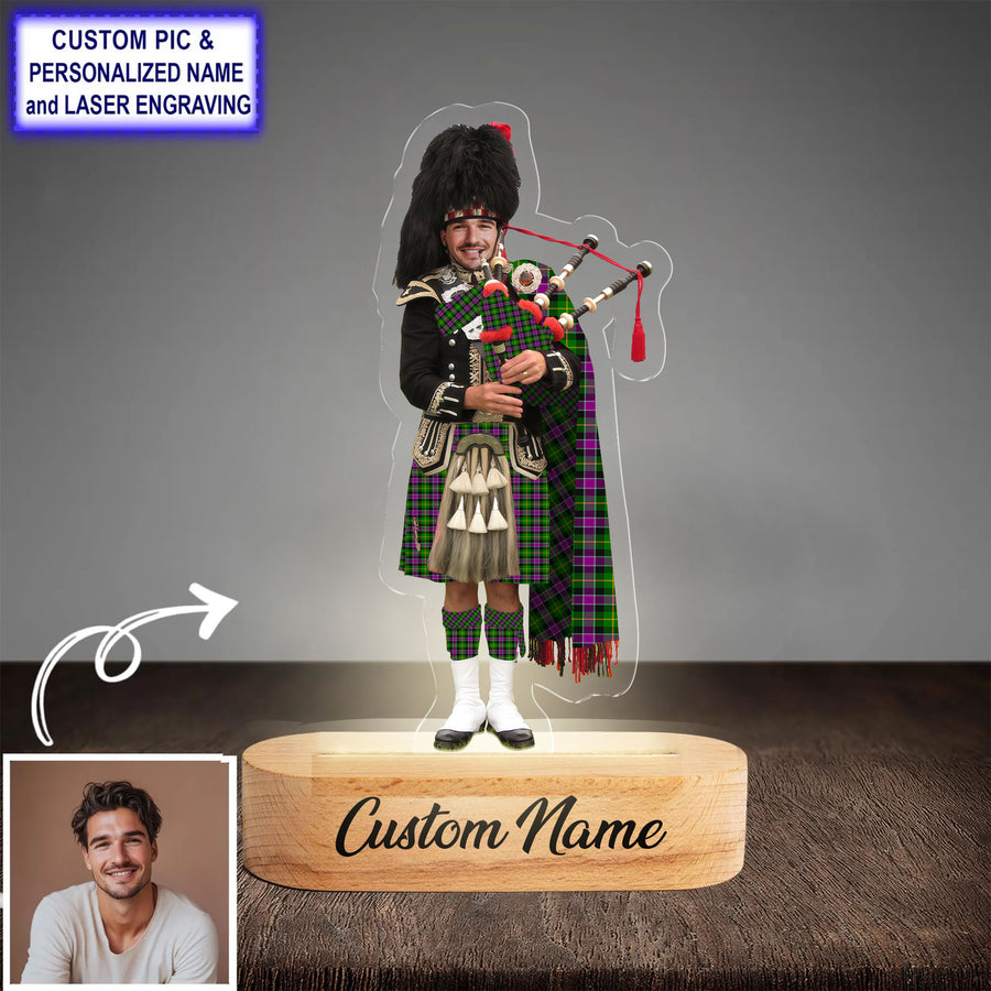 Custom Bagpipe Selkirk Tartan LED Night Light - Personalized Scottish Bagpiper Figurine with Wooden Stand
