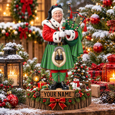 Clan Currie Tartan Christmas Piper Plaque with Custom Photo & Name