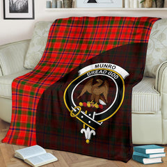 Clan Munro Modern Tartan Crest Blanket Wave Style NI30 Clan Munro Tartan Today