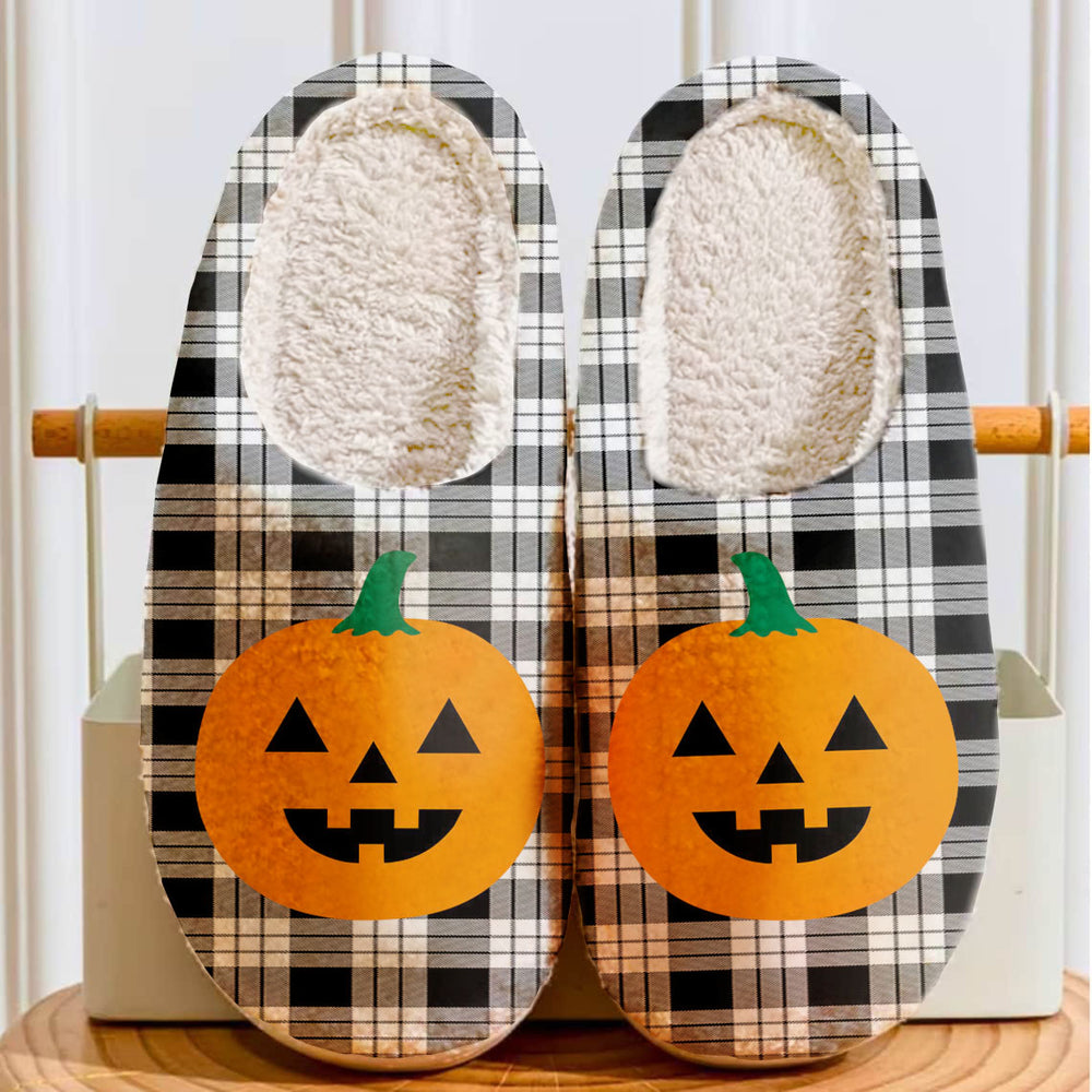 Clan MacFarlane Black & White Tartan Halloween Pumpkin Slippers, Fluffy Spooky Slippers LC32 MacFarlane Black & White Tartan Tartan Halloween