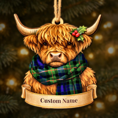 Personalized Clan Gunn Modern Tartan Highland Cow Ornament with Custom Name – Scottish Christmas Tree Decoration
