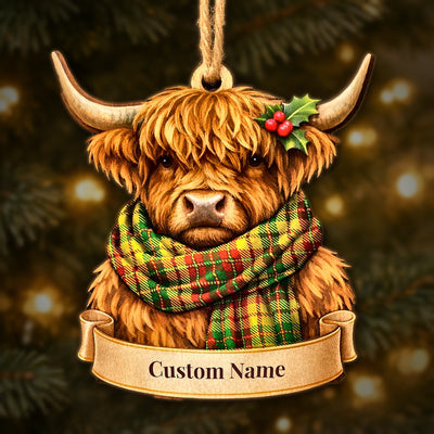 Personalized Clan Strathearn Modern Tartan Highland Cow Ornament with Custom Name – Scottish Christmas Tree Decoration