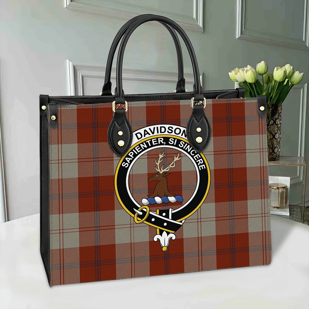 Clan Davidson Dress Dancers Tartan Crest Leather Bag JJ12 Clan Davidson Tartan Today   