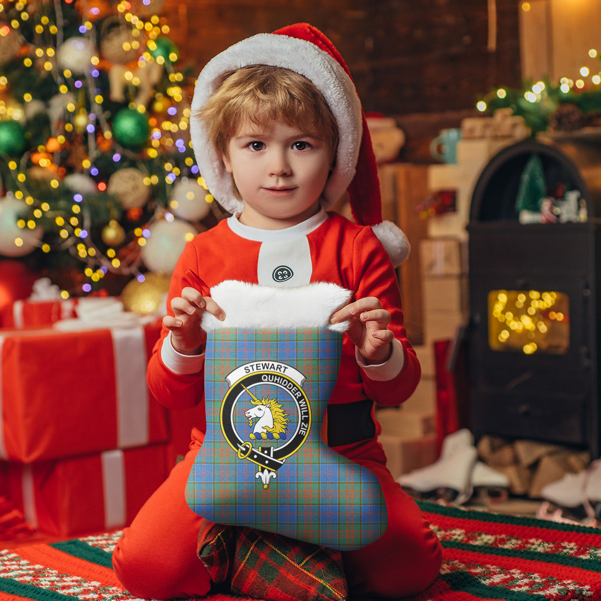 Clan Stewart of Appin Hunting Ancient Tartan Crest Christmas Stocking WX66 Stewart of Appin Hunting Ancient Tartan Tartan Stocking   