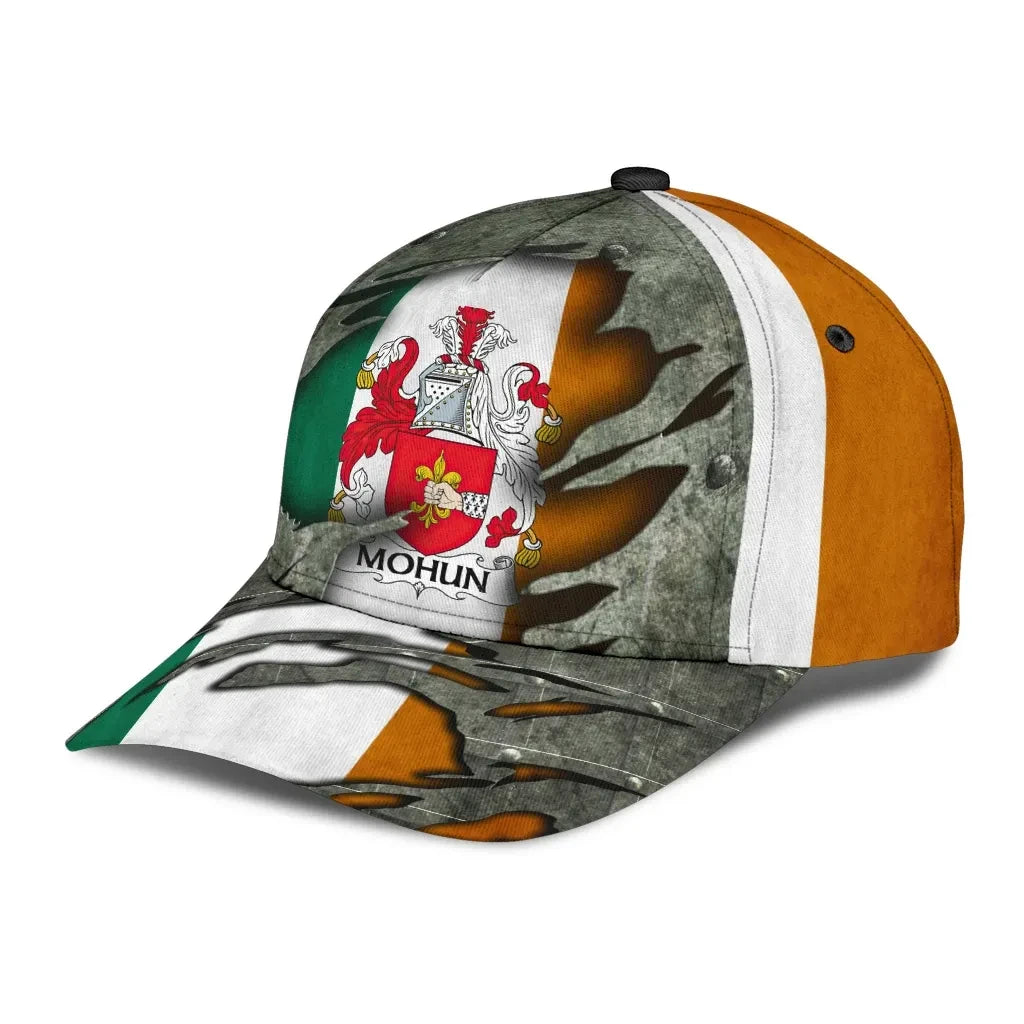 Clan Omohun Coat Of Arms - Irish Family Crest Classic Cap XH28 Omohun Coat Of Arms Irish Cap   