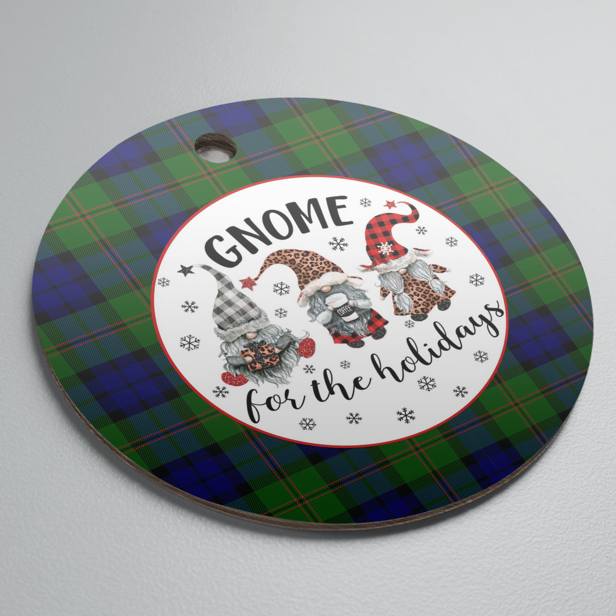 Clan Dundas Modern Tartan Tartan Crest Gnome Round Ceramic Ornament WY23 Dundas Modern Tartan Tartan Christmas   