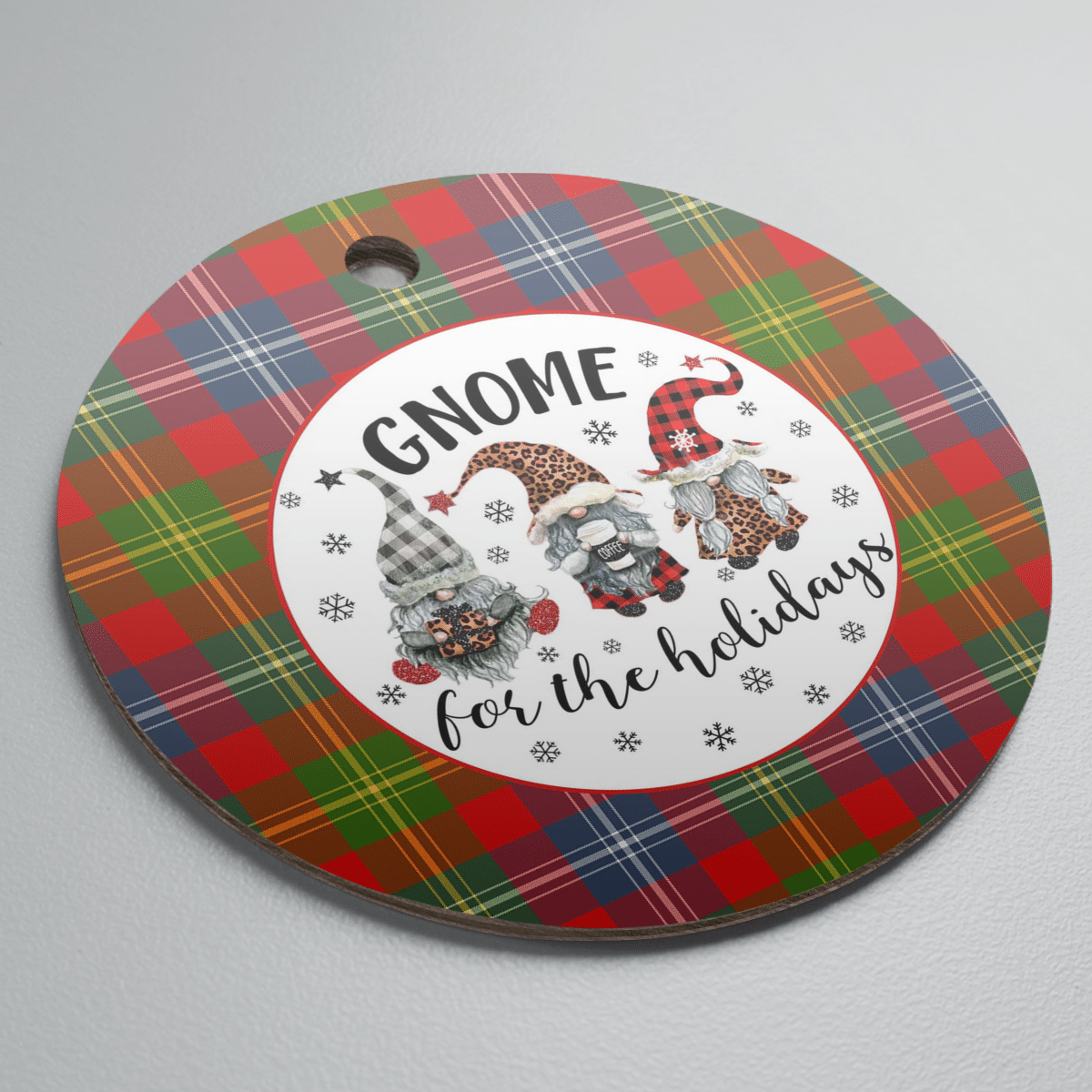 Clan Forrester Tartan Tartan Crest Gnome Round Ceramic Ornament KR57 Forrester Tartan Tartan Christmas   