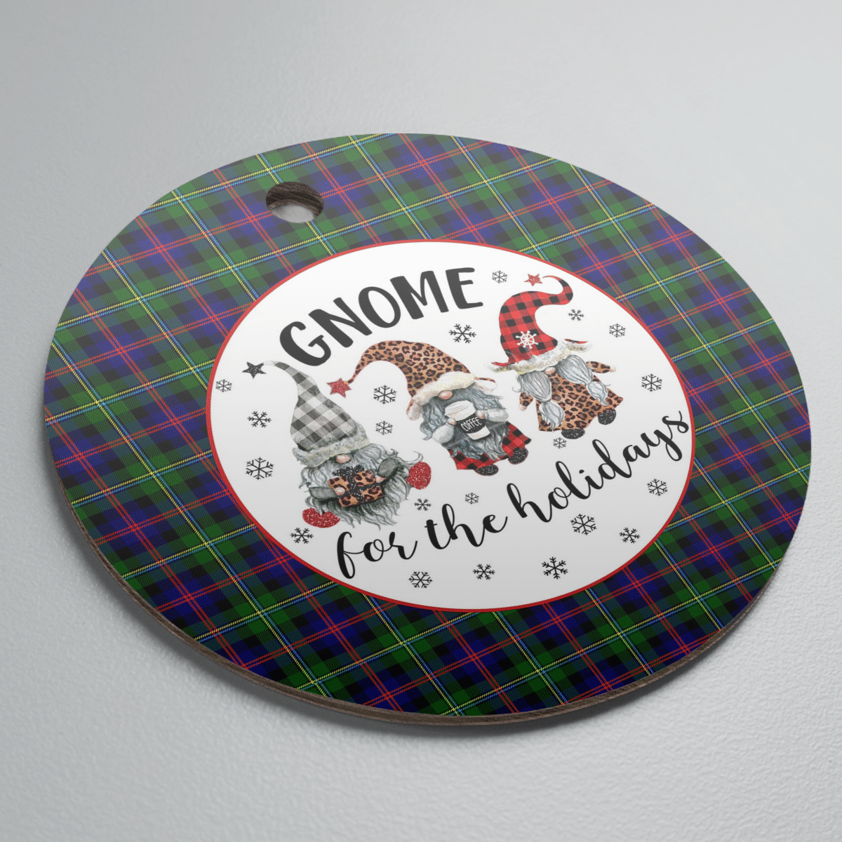 Clan Malcolm Modern Tartan Tartan Crest Gnome Round Ceramic Ornament EN18 Malcolm Modern Tartan Tartan Christmas   