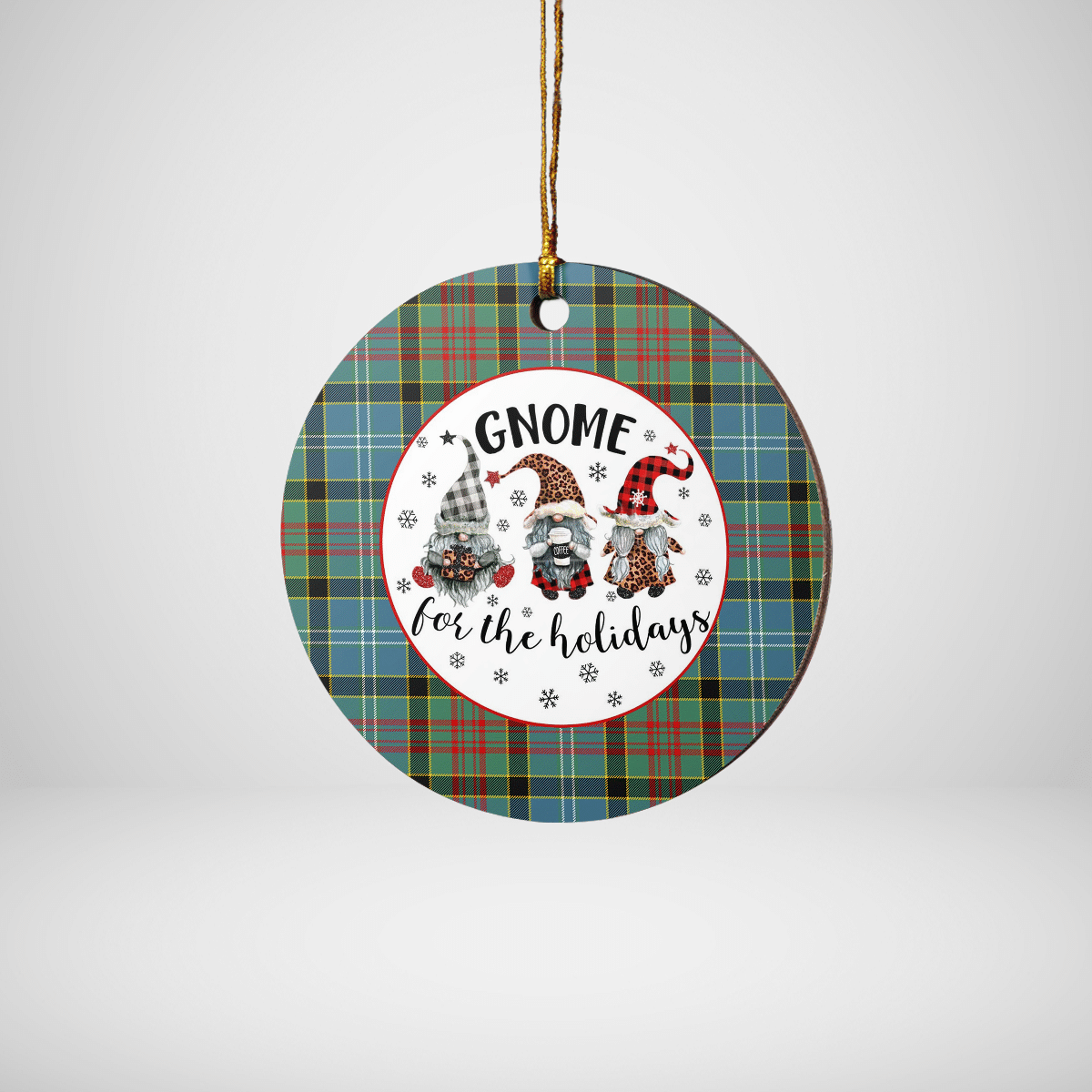 Clan Paisley District Tartan Tartan Crest Gnome Round Ceramic Ornament DA25 Paisley District Tartan Tartan Christmas   