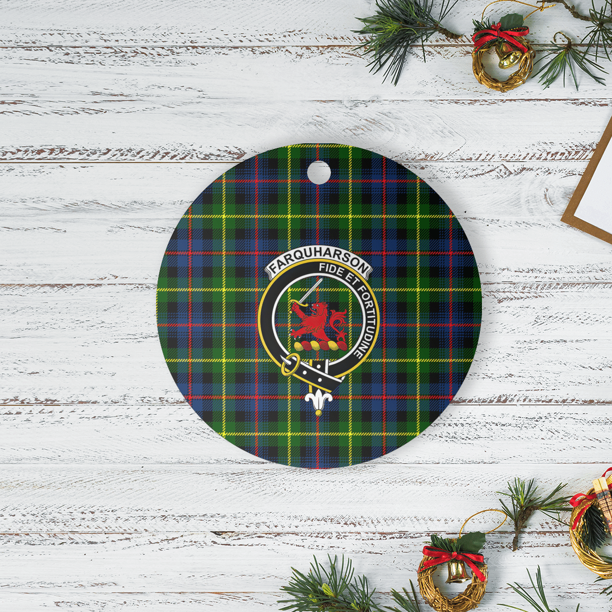 Clan Farquharson Modern Tartan Crest Round Ceramic Ornament KL17 Farquharson Modern Tartan Tartan Christmas   