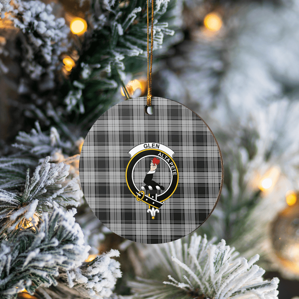 Clan Glen Tartan Crest Round Ceramic Ornament SE96 Glen Tartan Tartan Christmas   