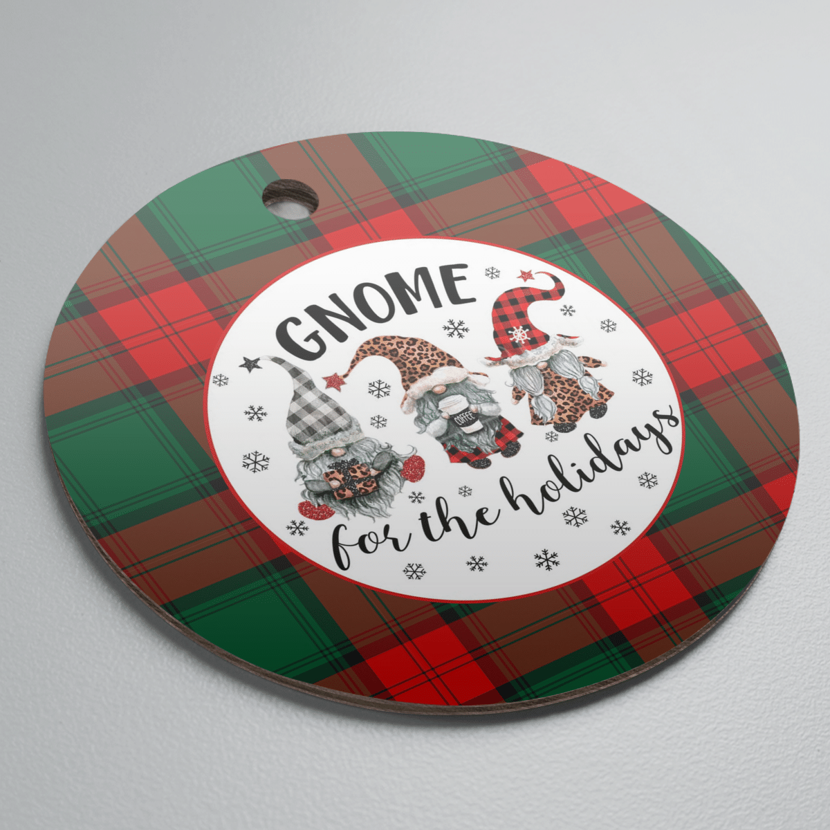 Clan Stewart Atholl Modern Tartan Tartan Crest Gnome Round Ceramic Ornament JX59 Stewart Atholl Modern Tartan Tartan Christmas   