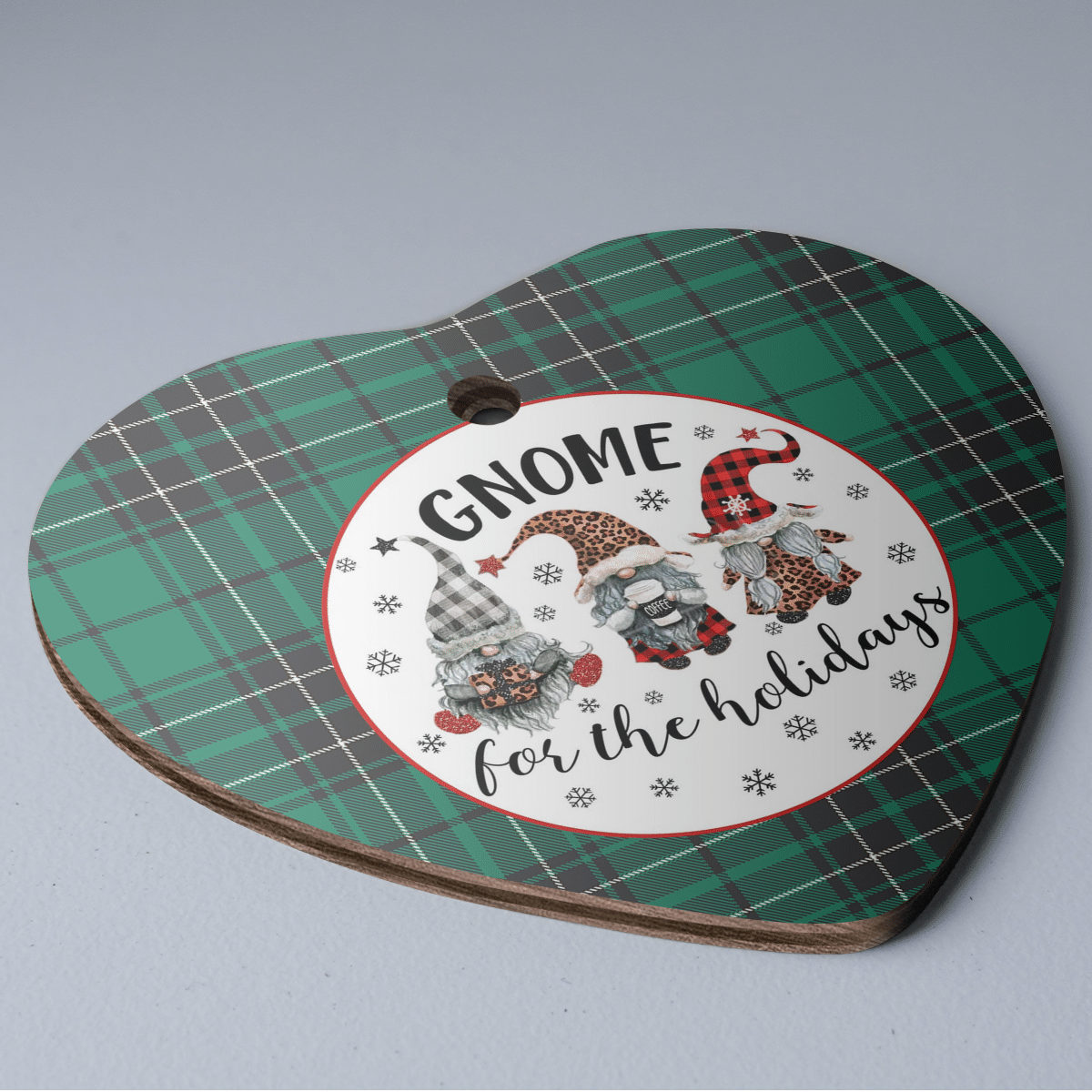 Clan MacLean Hunting Ancient Tartan Tartan Crest Gnome Heart Ceramic Ornament CH19 MacLean Hunting Ancient Tartan Tartan Christmas   