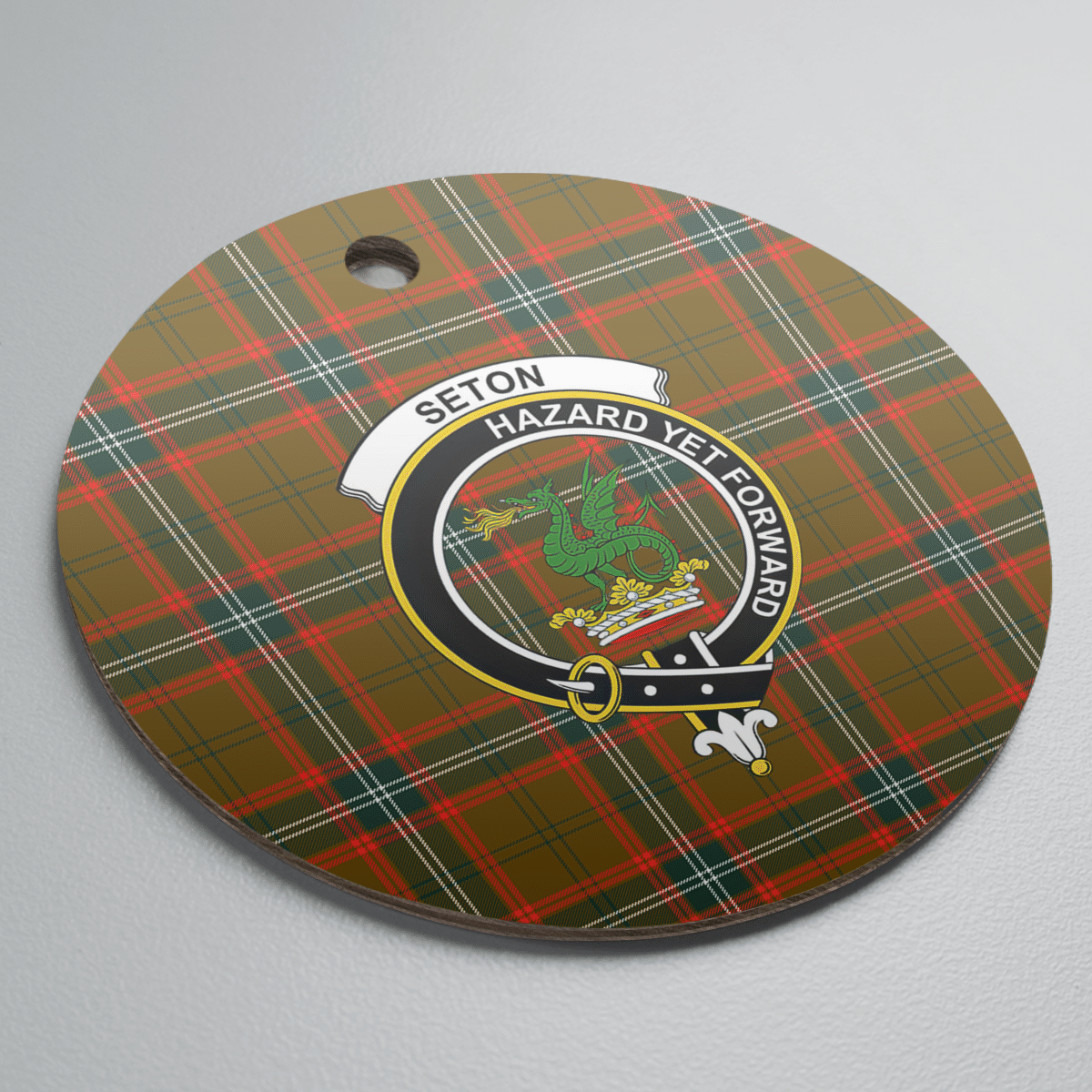 Clan Seton Hunting Modern Tartan Crest Round Ceramic Ornament LN94 Seton Hunting Modern Tartan Tartan Christmas   
