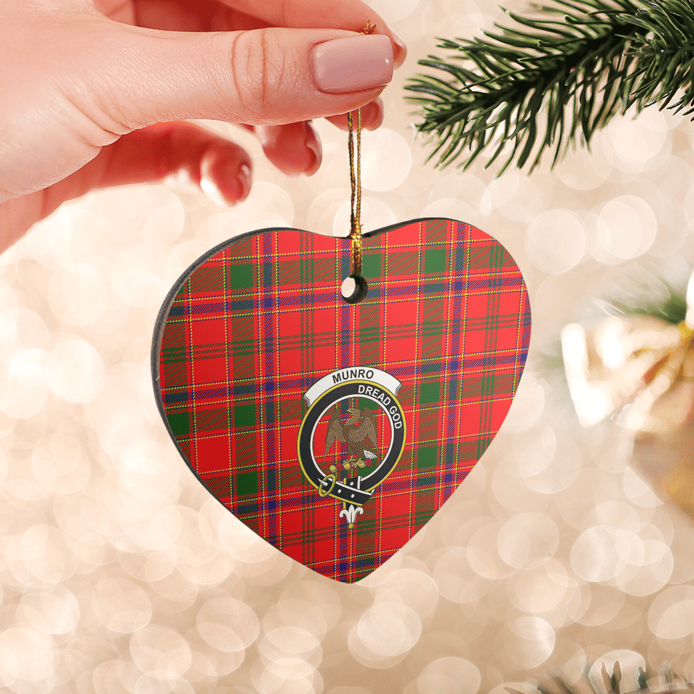 Clan Munro Modern Tartan Crest Heart Ceramic Ornament AI71 Munro Modern Tartan Tartan Christmas   