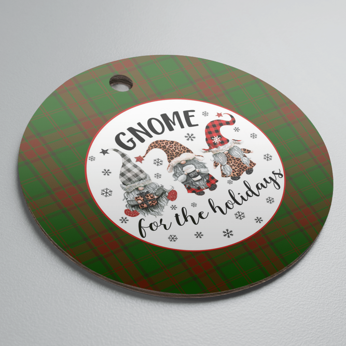 Clan Maxwell Hunting Tartan Tartan Crest Gnome Round Ceramic Ornament AR15 Maxwell Hunting Tartan Tartan Christmas   