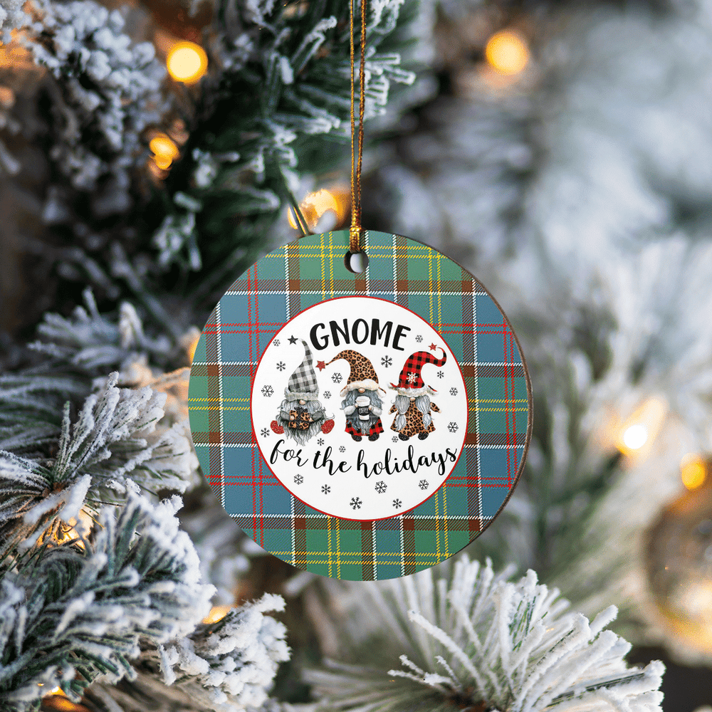 Clan Whitelaw Tartan Tartan Crest Gnome Round Ceramic Ornament PE30 Whitelaw Tartan Tartan Christmas   