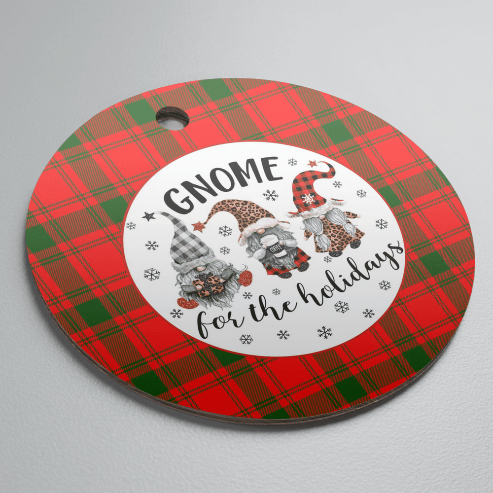 Clan MacQuarrie Modern Tartan Tartan Crest Gnome Round Ceramic Ornament IF73 MacQuarrie Modern Tartan Tartan Christmas   