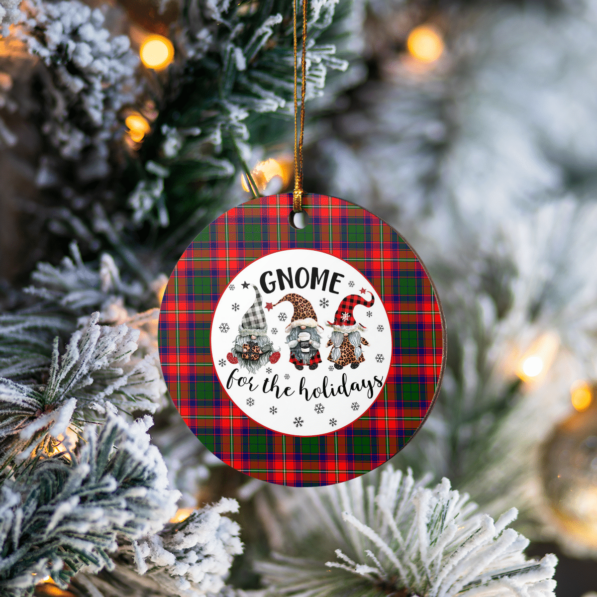 Clan Mow (Roxburgh) Tartan Tartan Crest Gnome Round Ceramic Ornament II15 Mow (Roxburgh) Tartan Tartan Christmas   