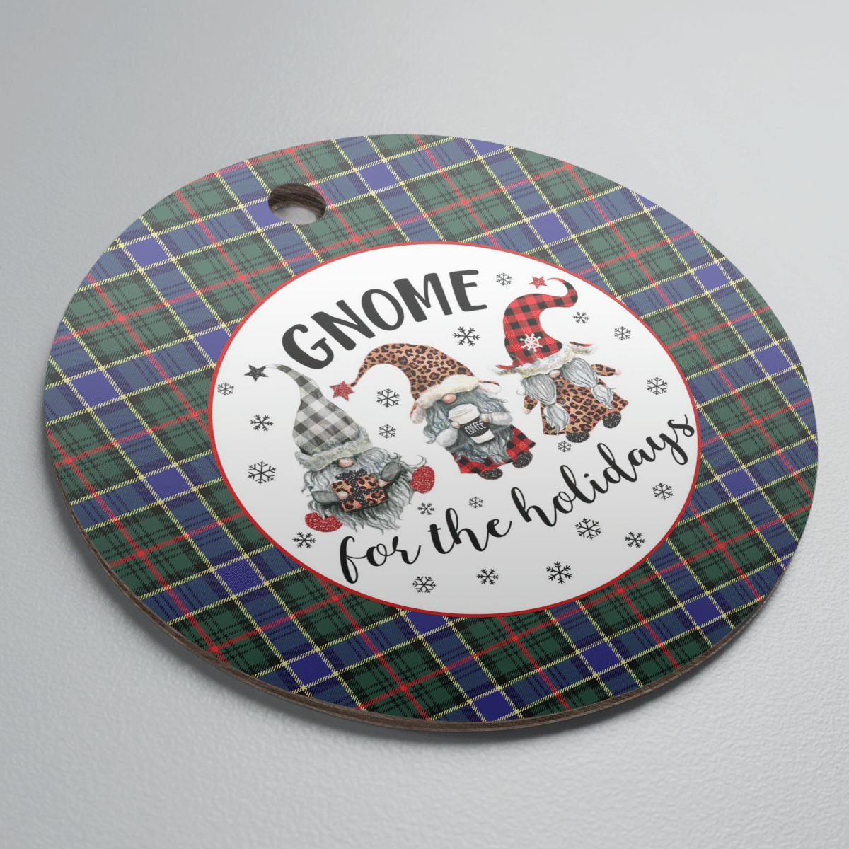 Clan Ogilvie Hunting Modern Tartan Tartan Crest Gnome Round Ceramic Ornament PA31 Ogilvie Hunting Modern Tartan Tartan Christmas   