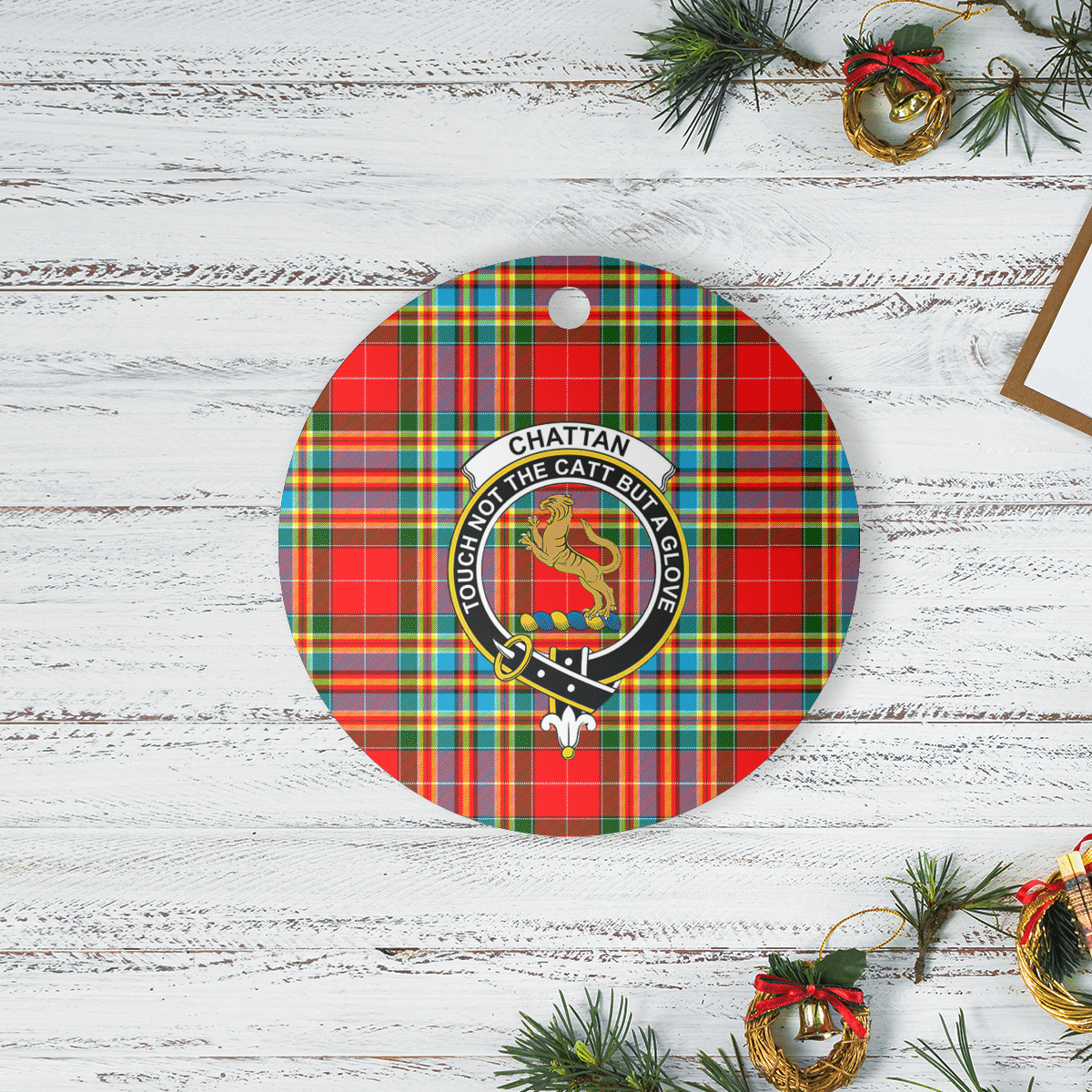 Clan Chattan Tartan Crest Round Ceramic Ornament YQ27 Chattan Tartan Tartan Christmas   