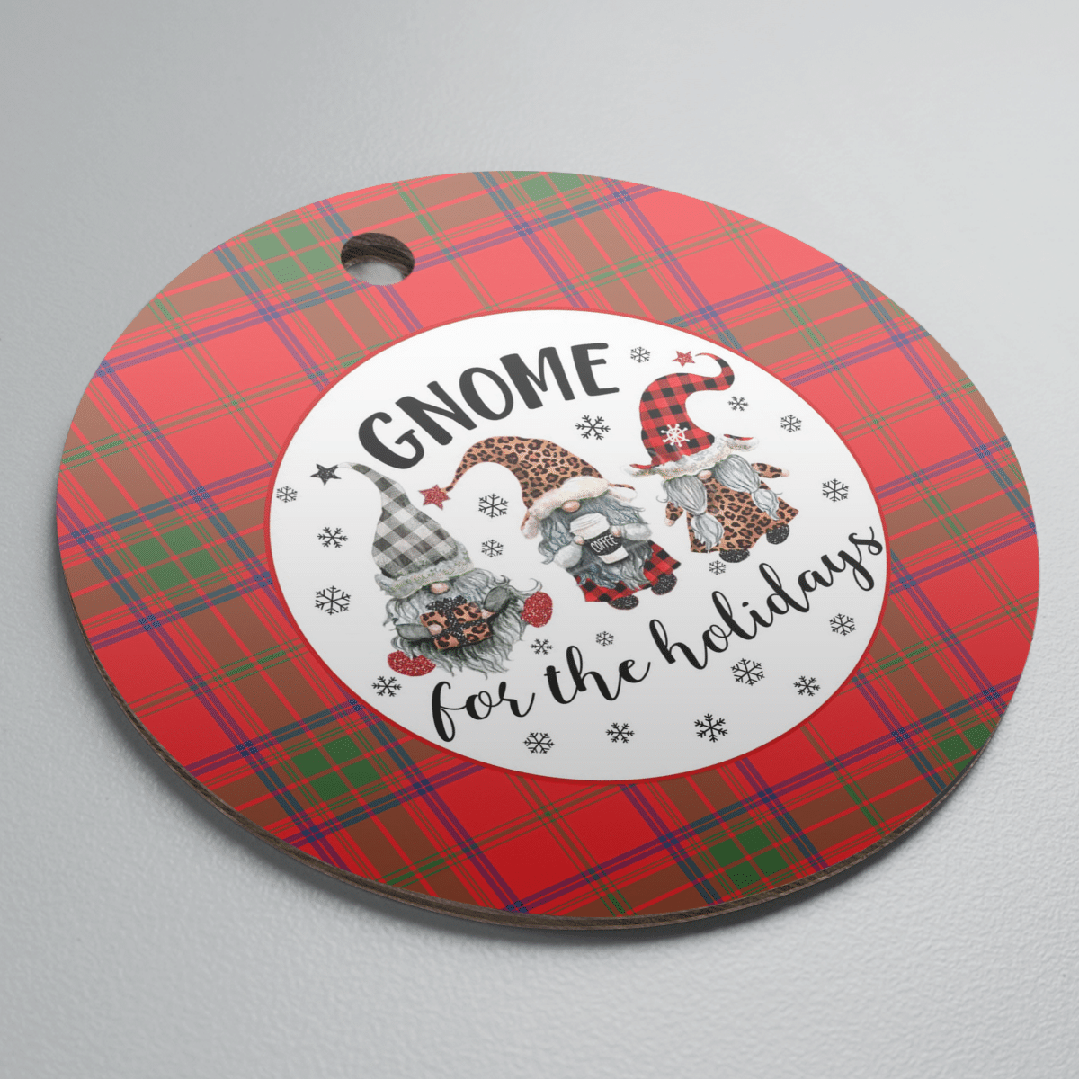 Clan Ross Modern Tartan Tartan Crest Gnome Round Ceramic Ornament JP75 Ross Modern Tartan Tartan Christmas   
