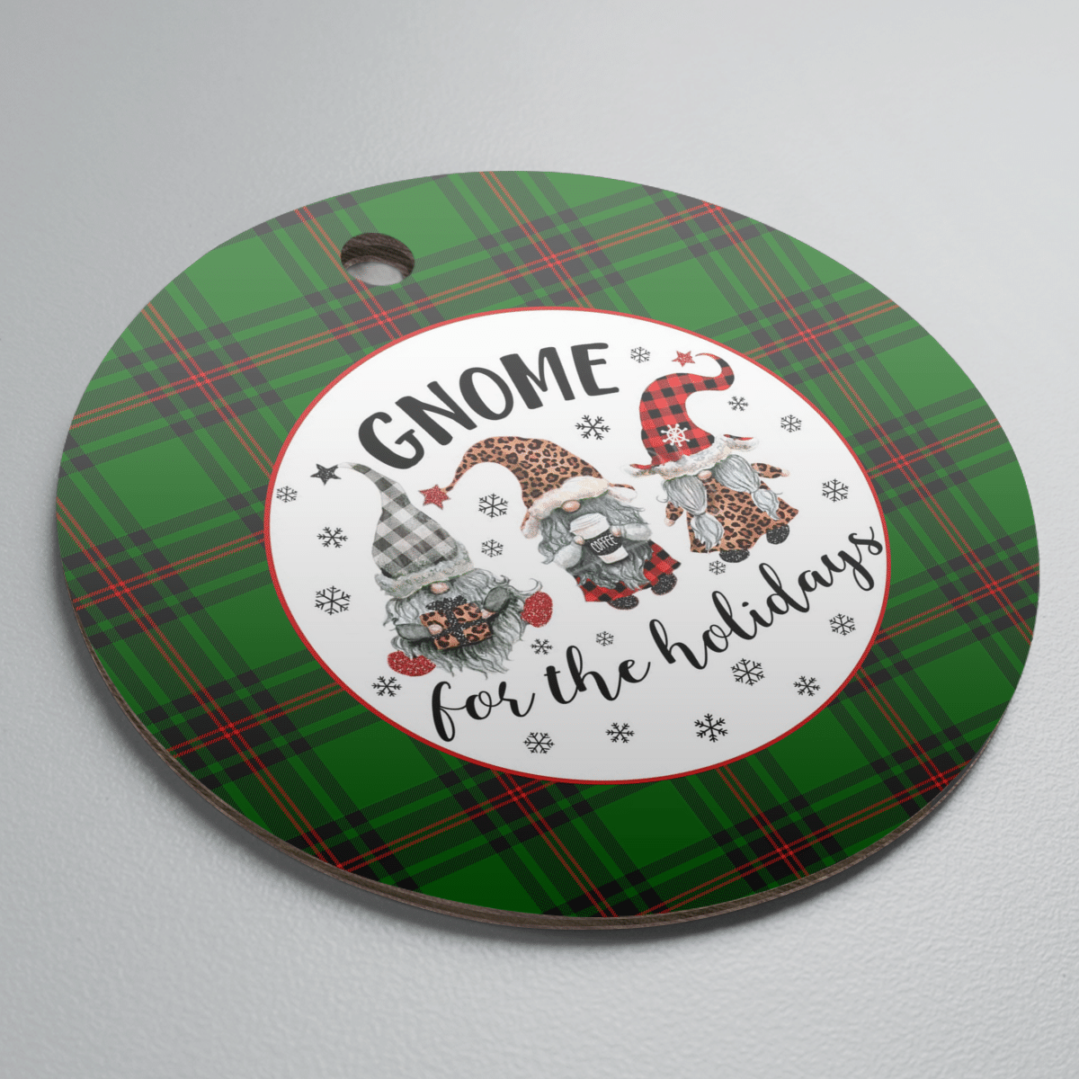 Clan Fife District Tartan Tartan Crest Gnome Round Ceramic Ornament CP98 Fife District Tartan Tartan Christmas   