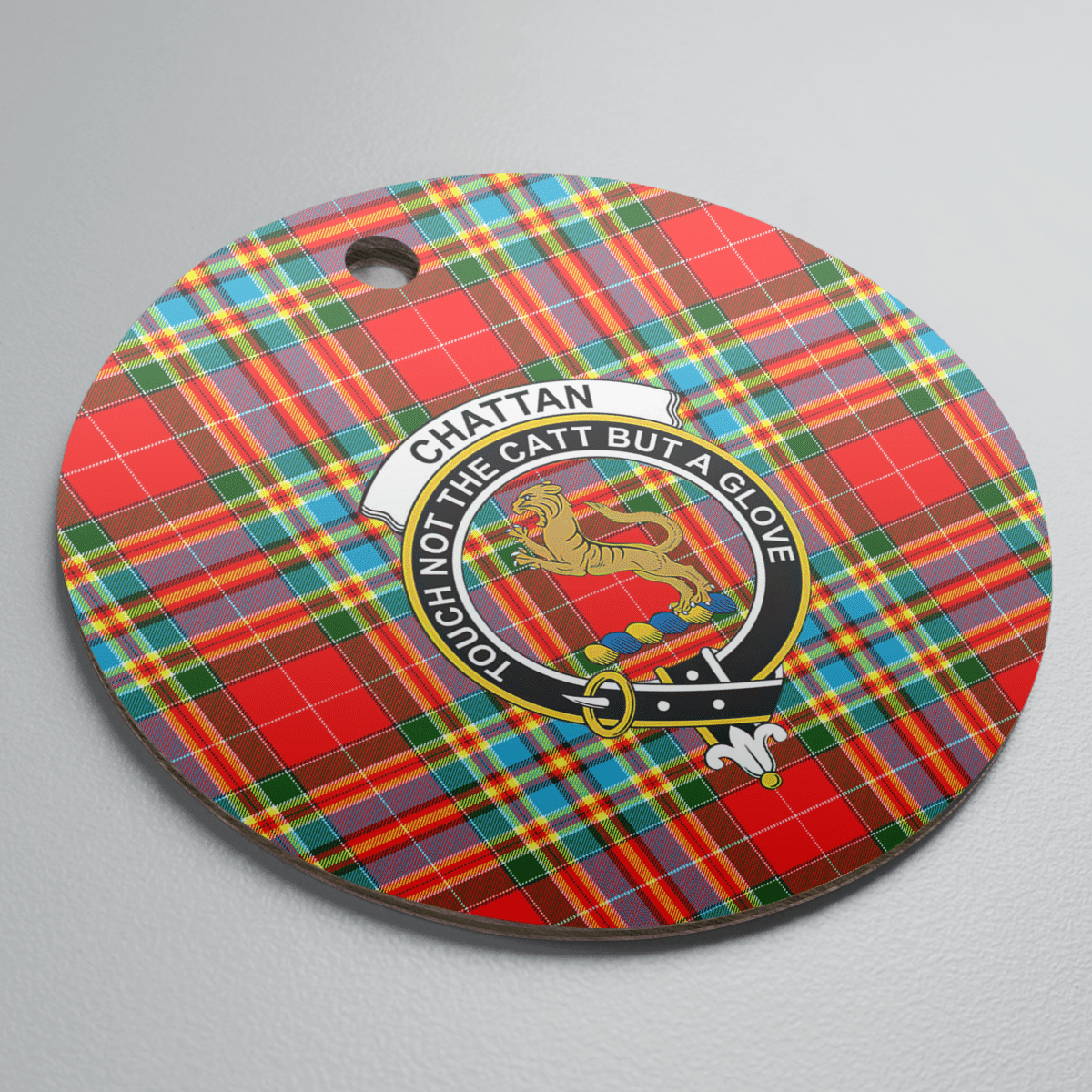 Clan Chattan Tartan Crest Round Ceramic Ornament YQ27 Chattan Tartan Tartan Christmas   