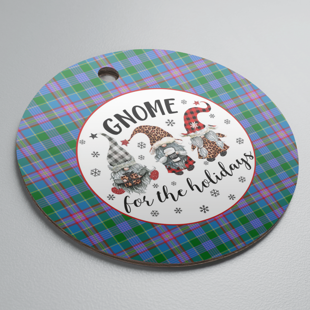 Clan Pitcairn Hunting Tartan Tartan Crest Gnome Round Ceramic Ornament ST67 Pitcairn Hunting Tartan Tartan Christmas   