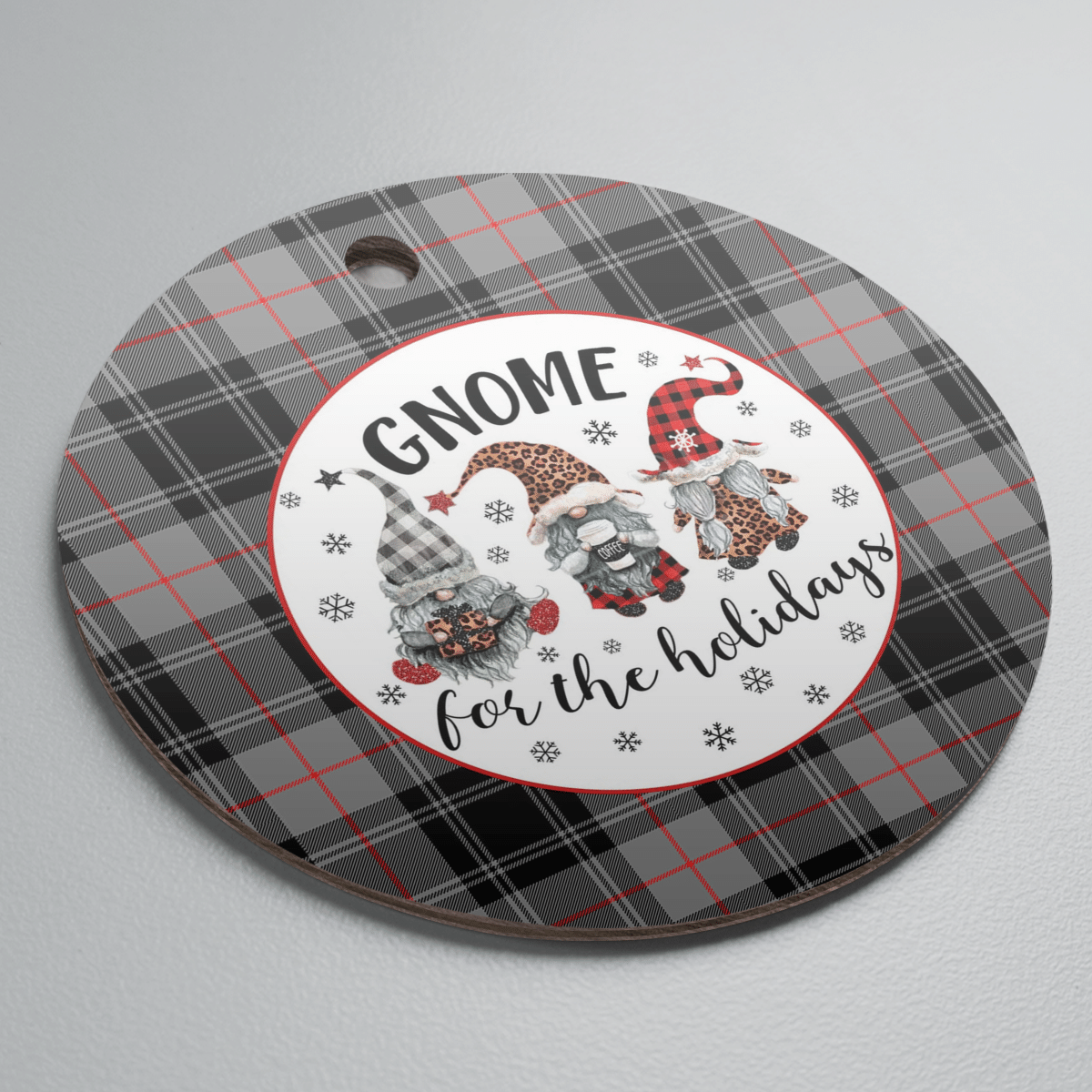 Clan Moffat Modern Tartan Tartan Crest Gnome Round Ceramic Ornament RK96 Moffat Modern Tartan Tartan Christmas   