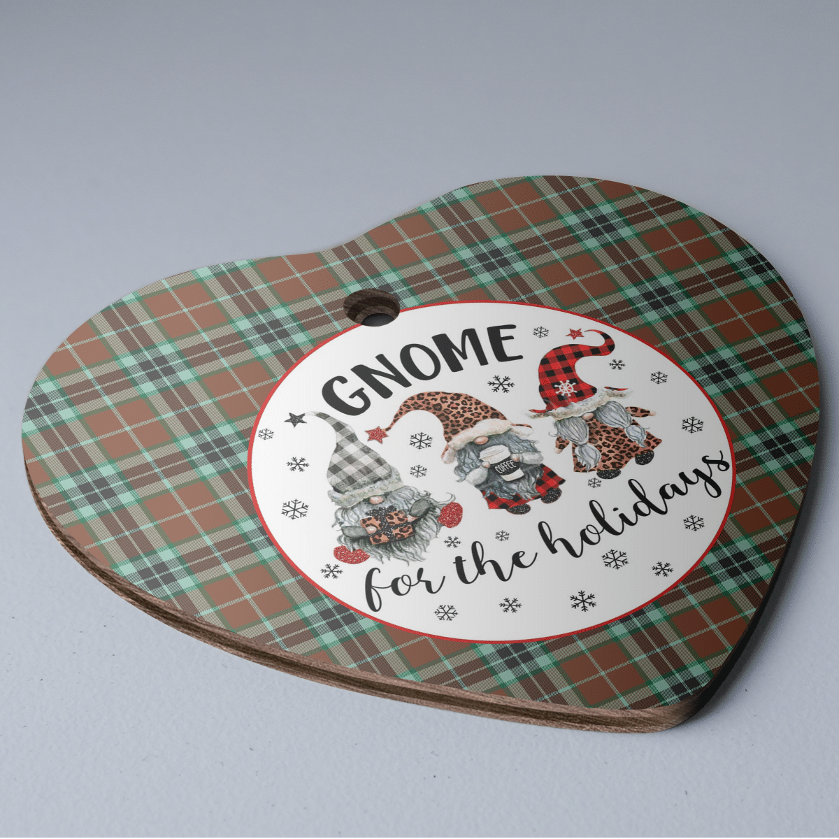 Clan Thomson Hunting Modern Tartan Tartan Crest Gnome Heart Ceramic Ornament WO33 Thomson Hunting Modern Tartan Tartan Christmas   