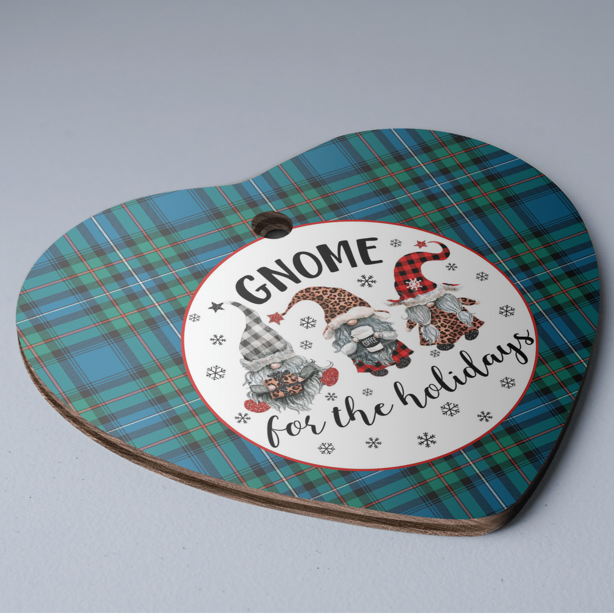 Clan Robertson Hunting Ancient Tartan Tartan Crest Gnome Heart Ceramic Ornament YZ21 Robertson Hunting Ancient Tartan Tartan Christmas   