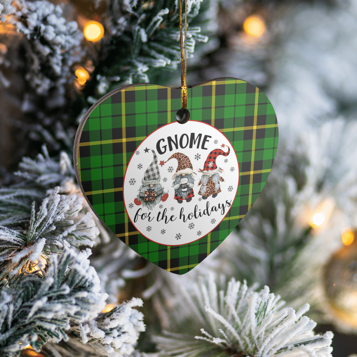 Clan Wallace Hunting Green Tartan Tartan Crest Gnome Heart Ceramic Ornament QI14 Wallace Hunting Green Tartan Tartan Christmas   