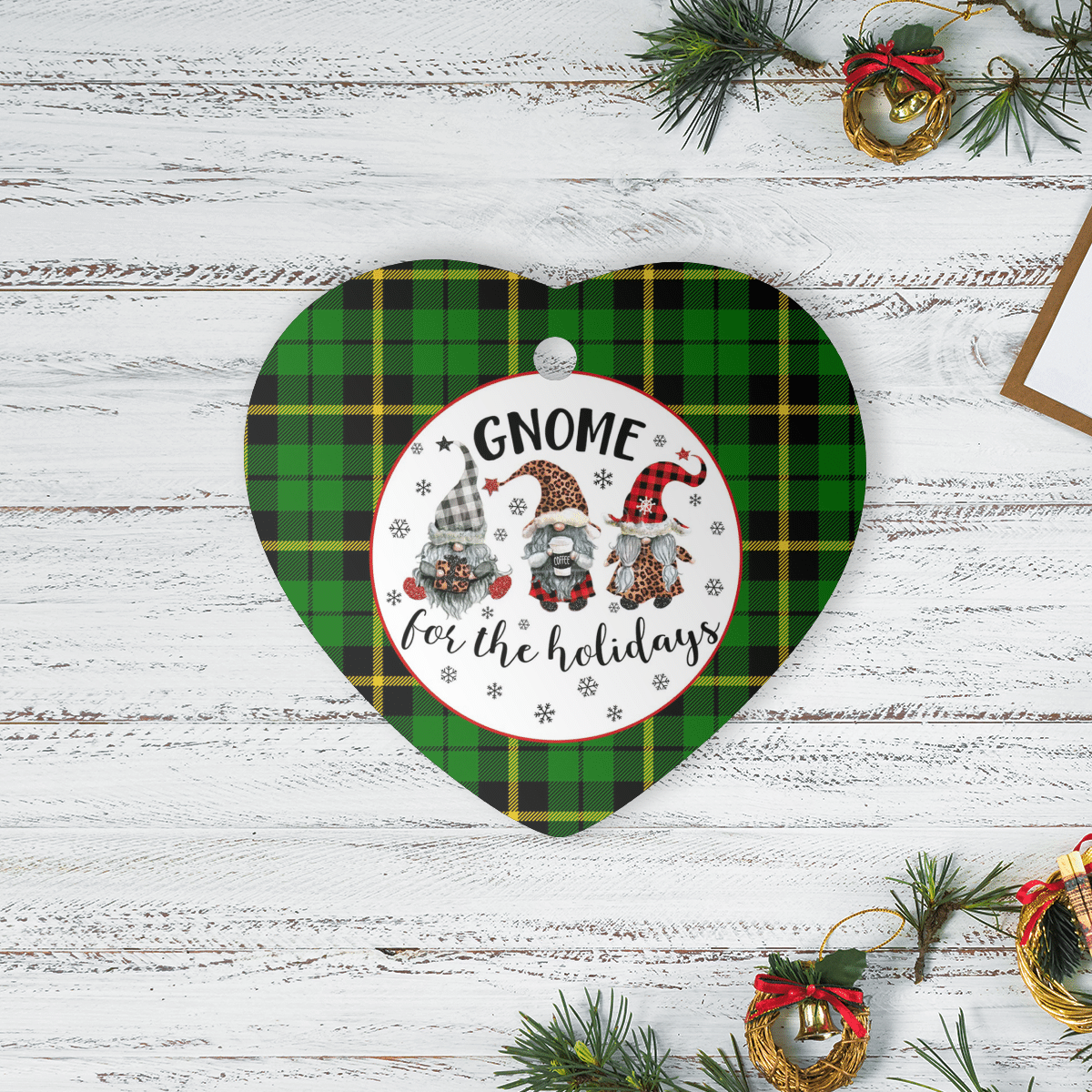 Clan Wallace Hunting Green Tartan Tartan Crest Gnome Heart Ceramic Ornament QI14 Wallace Hunting Green Tartan Tartan Christmas   