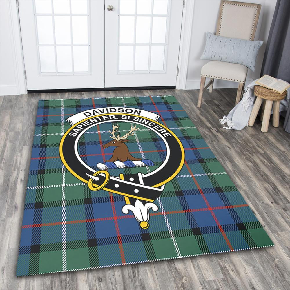 Davidson of Tulloch Tartan Crest Area Rug