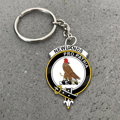 Clan Newlands Tartan Crest Keychain