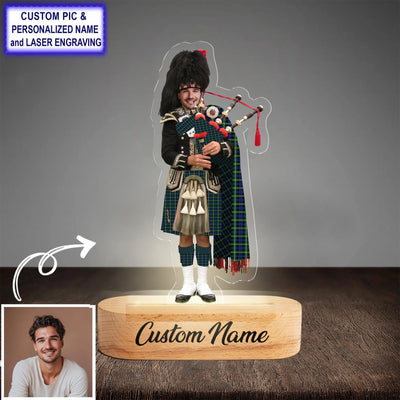 Custom Bagpipe Baillie Modern Tartan LED Night Light - Personalized Scottish Bagpiper Figurine with Wooden Stand MO74