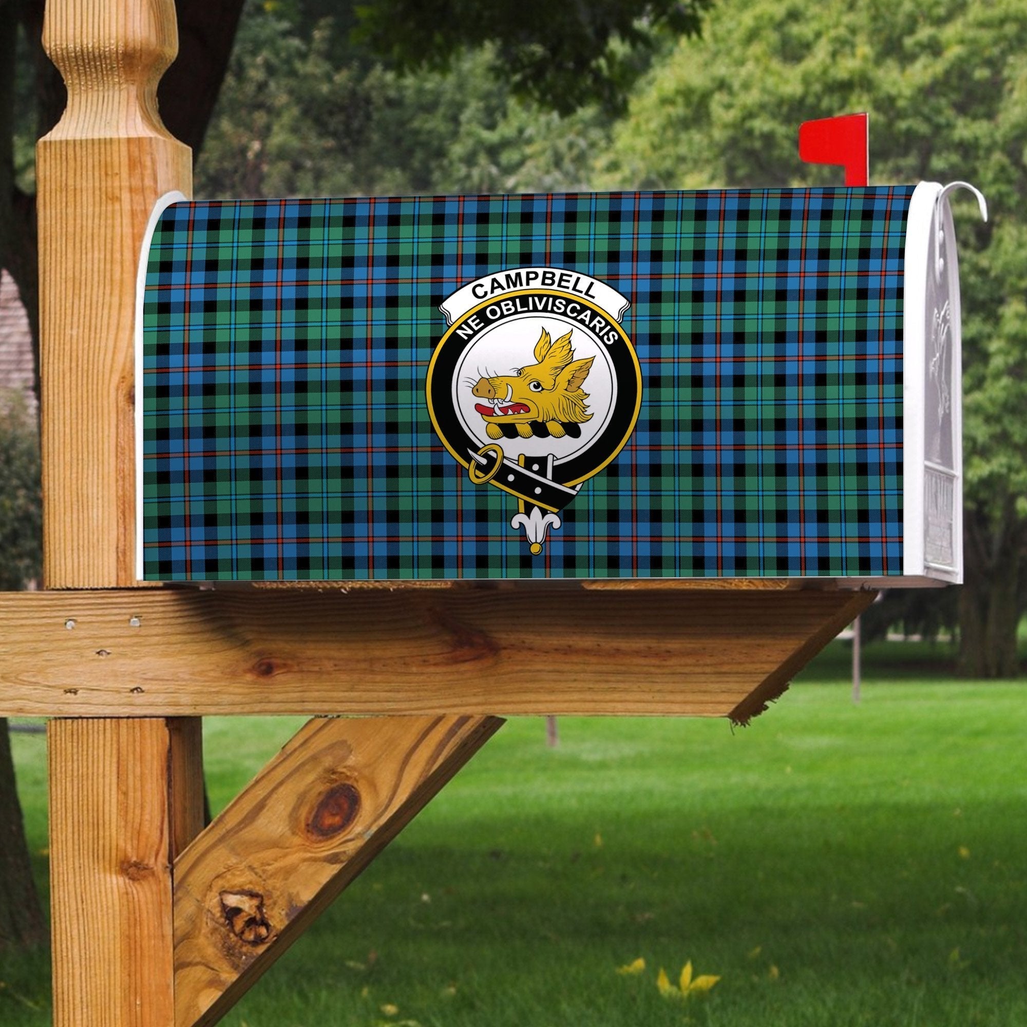 Clan Campbell Of Cawdor Ancient Tartan Crest Mailbox OF85 Clan Campbell of Cawdor Tartan Today   