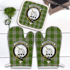 Clan Cunningham Dress Green Dancers Tartan Crest Oven Mitt And Pot Holder (2 Oven Mitts + 1 Pot Holder) BI51 Clan Cunningham Tartan Today   