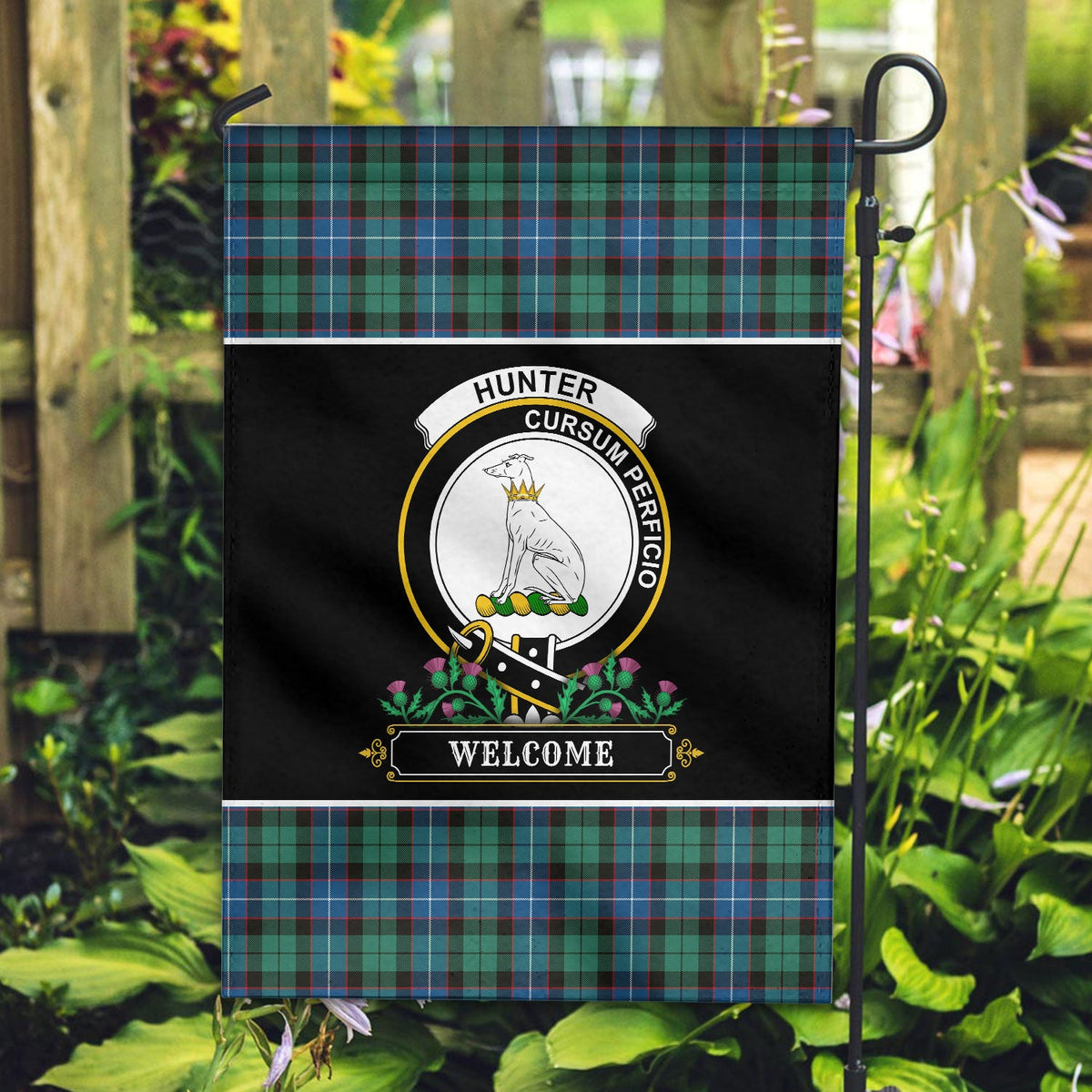 Clan Hunter Ancient Tartan Crest Garden Flag  - Welcome  TM82 Clan Hunter Tartan Today   